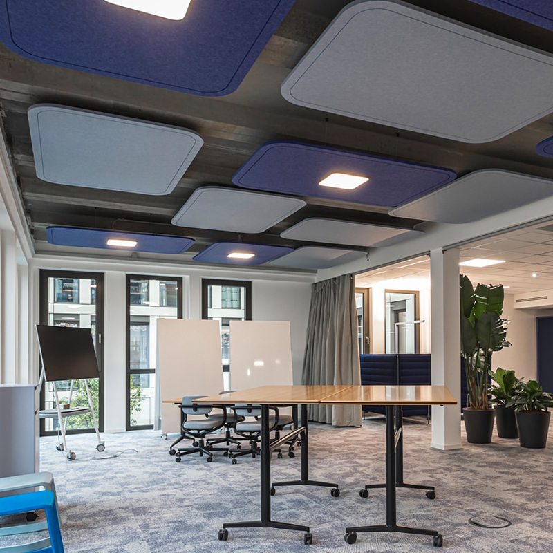 Nowoczesny design Panele akustyczne przegrody Pochłaniające dźwięk i przyjazne dla środowiska Kształt paska z poliestrowej płyty pilśniowej do użytku na siłowni Nowoczesny design Panele akustyczne przegrody Pochłaniające dźwięk i przyjazne dla środowiska Kształt paska z poliestrowej płyty pilśniowej do użytku na siłowni