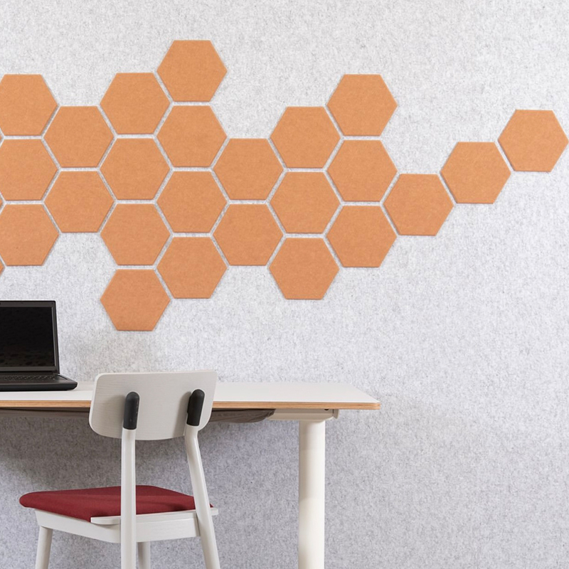 Konfigurowalny panel dźwiękochłonny z rowkowanego włókna poliestrowego Konfigurowalny panel dźwiękochłonny z rowkowanego włókna poliestrowego