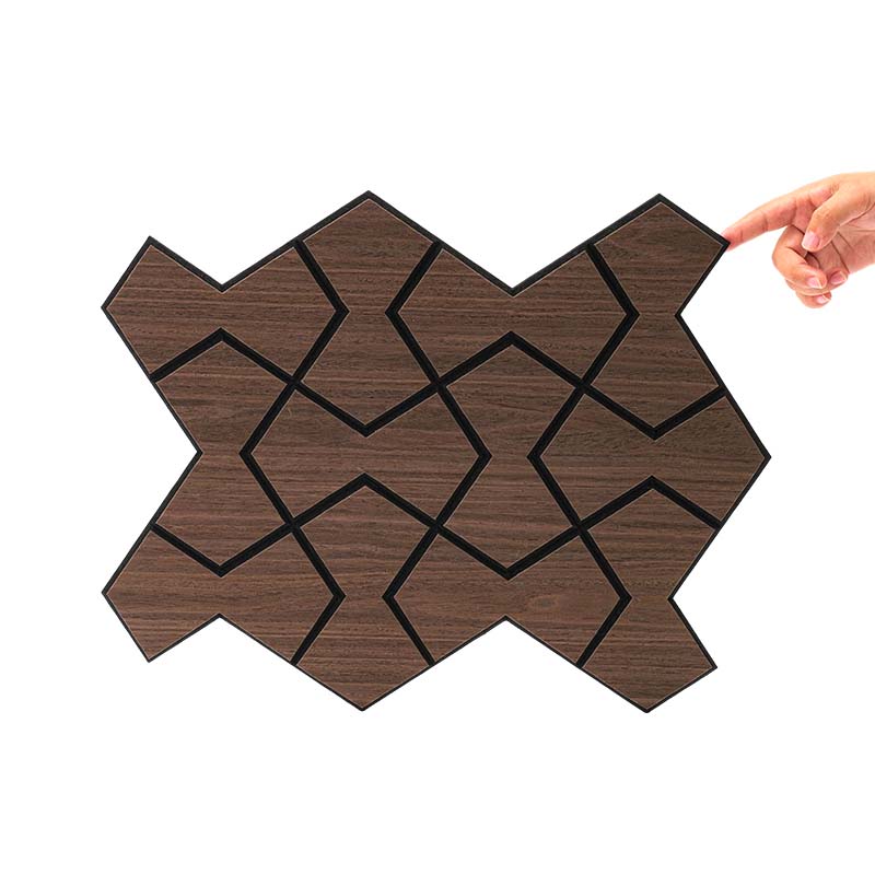 Panele ścienne z listwami akustycznymi Spesonic do dekoracji ścian wewnętrznych i sufitów